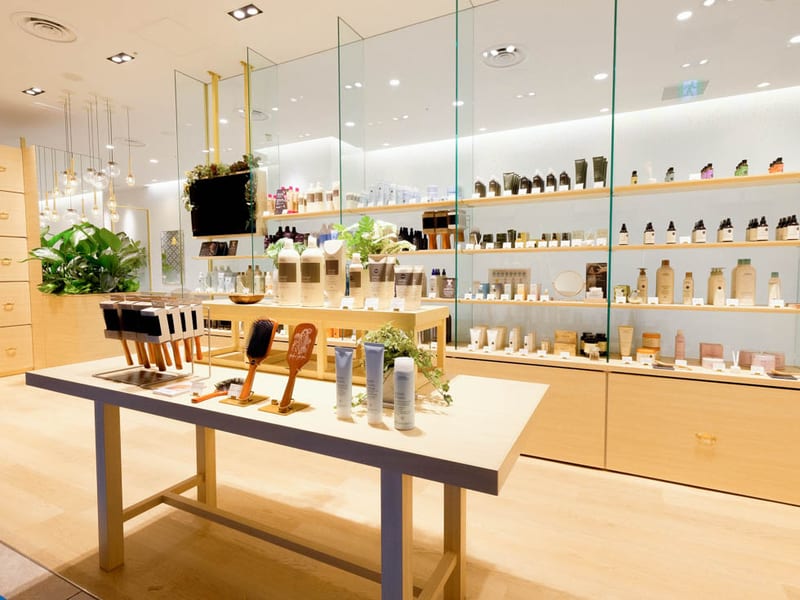 Terrace AVEDA 大丸心斎橋店の店内写真2