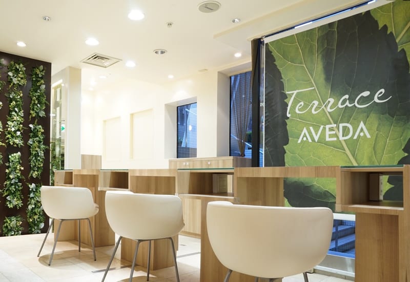 Terrace AVEDA 大丸心斎橋店(心斎橋)のメンズ眉毛サロン