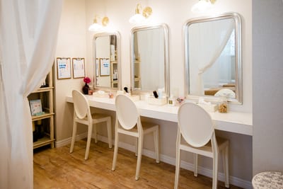 PLUME EYEBEAUTY 表参道店 店内写真 2枚目