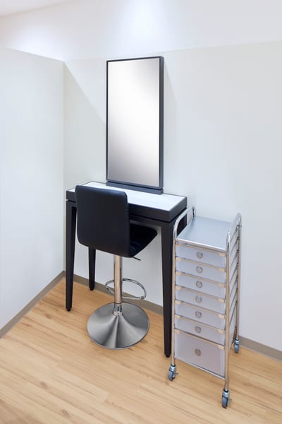 BIEWS EYEBROW STUDIO 横浜モアーズ店 店内写真 3枚目