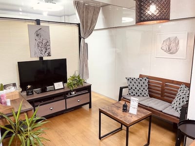 Ann Moss 津田沼店 マツエク/まつげパーマ/アイブロウ/ボリュームラッシュ 店内写真 1枚目
