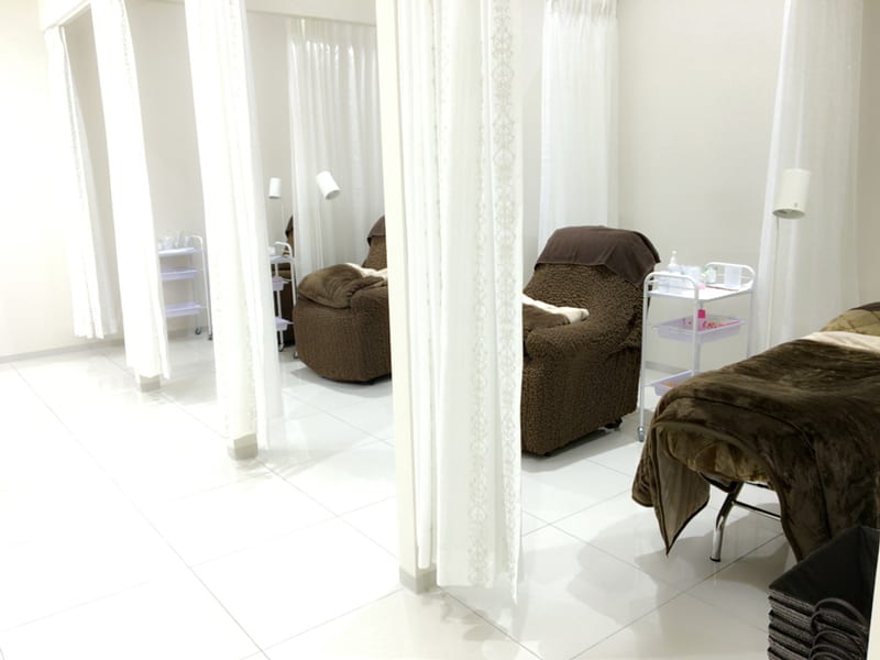 Eyelash Salon Blanc～まつげエクステと眉の専門美容室～ ヴェルサウォーク西尾店（西尾市）