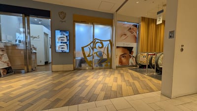 ウィングキッチン京急川崎店 店内写真 1枚目