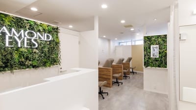 まつげ&眉毛 専門サロン DIAMOND EYES 池袋西口店 店内写真 1枚目