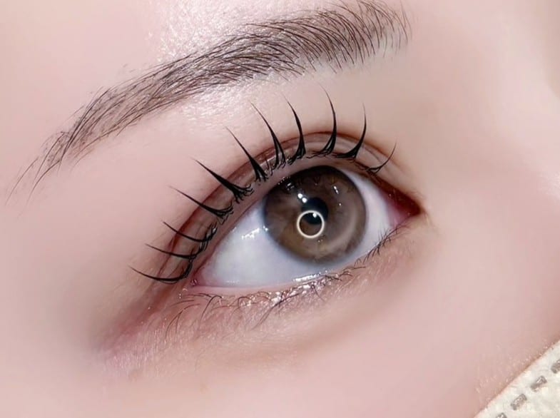 まつげパーマ・マツエク・眉毛・アイブロウ fiz eye beauty 豊川八幡店の店内写真2