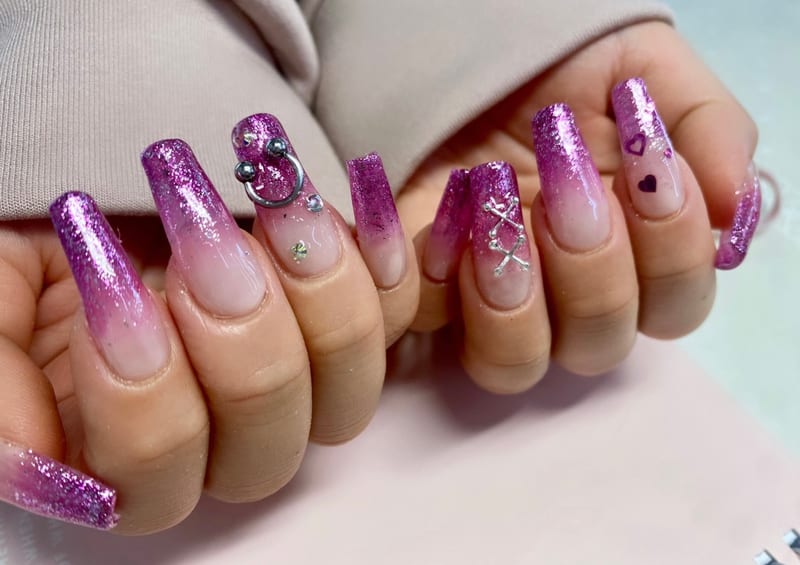 LIANAH NAIL & EYE SSIN STUDIO 甲府店の店内写真2