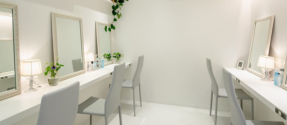 BEAUTY GENE professional 二子玉川店(二子玉川)のメンズ眉毛サロン店内写真 1枚目