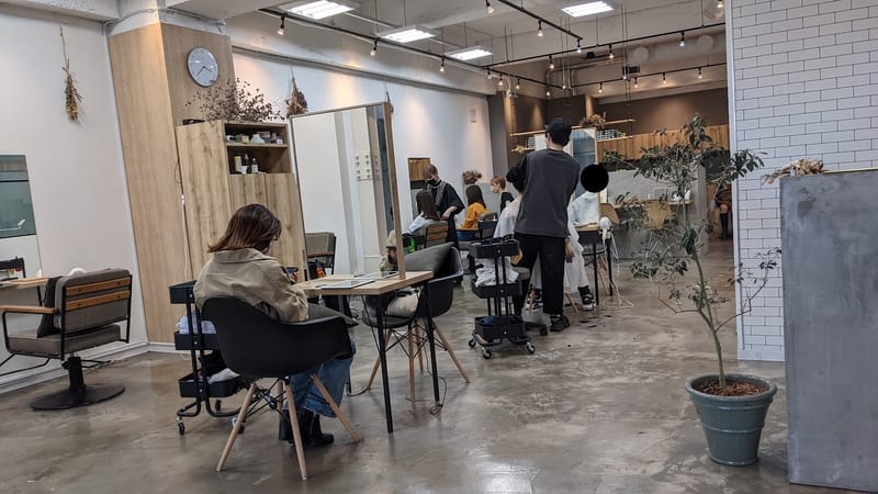 YECCA hair＆eyelashの店内写真2