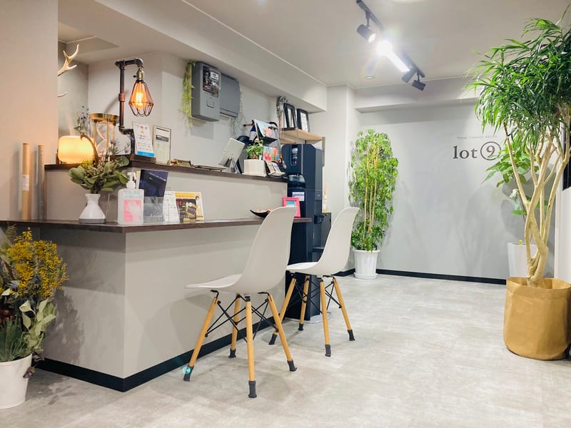 眉毛・まつげパーマ専門店lot9の店内写真2