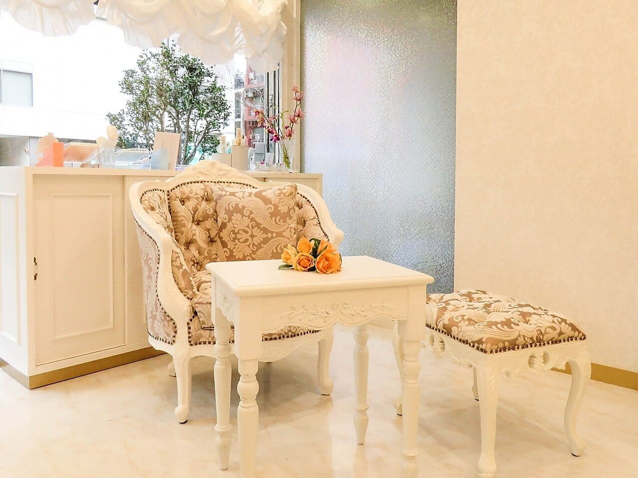 salon de beaute MIDORIYA（御茶ノ水）のメンズ眉毛サロン店内写真 1枚目