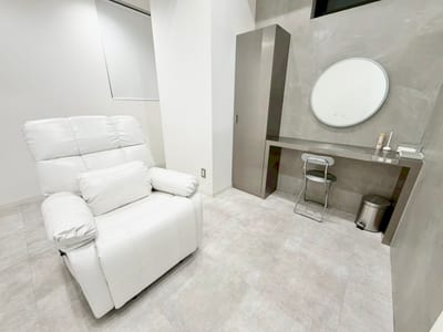 Une fleur MIRAGE横浜店 店内写真 1枚目