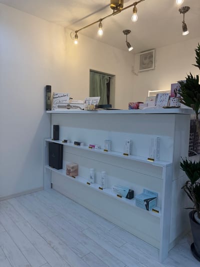 Eye beautysalon E.茨木市店 店内写真 1枚目