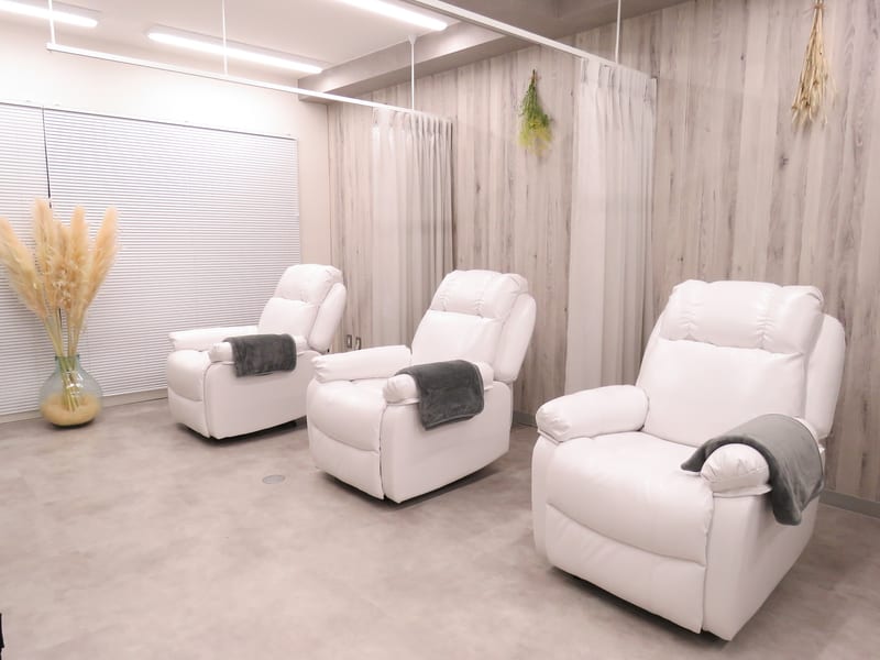 i'm 池袋サンシャイン60通り店(池袋)のメンズ眉毛サロン