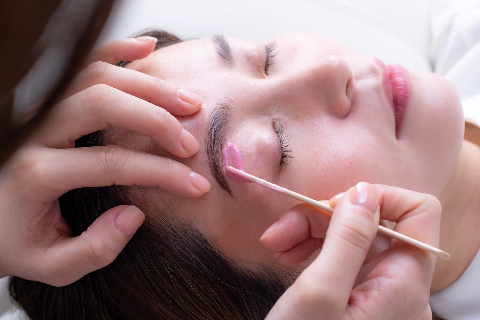 一度脱毛した眉毛はケア要らず次世代アイブロウ・眉毛脱毛研究所 MDラボ大垣店(大垣)のメンズ眉毛サロン店内写真 1枚目