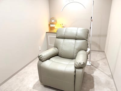 Ananas eyelash 川口店 まつ毛・眉毛 店内写真 2枚目