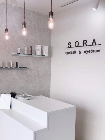 メンズ眉毛専門店 sora 店内写真 1枚目