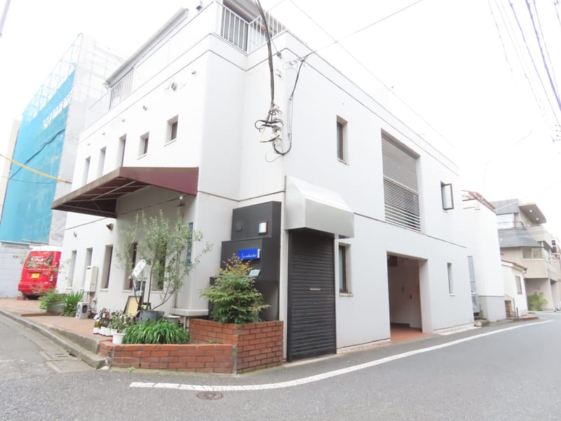 brow bar tokyo 乃木坂の店内写真3
