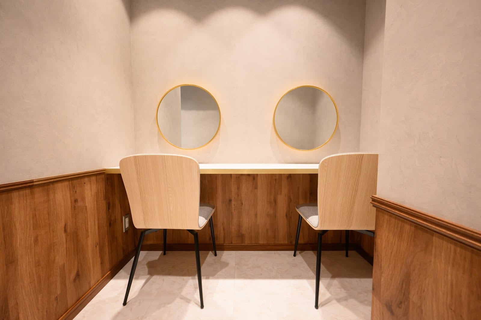 ARPEGE 溝の口(溝の口)のメンズ眉毛サロン店内写真 1枚目