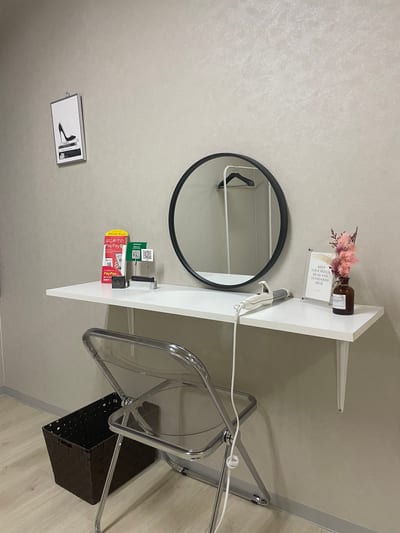 眉毛とまつげパーマの専門店 ロレインブロウ 藤沢店 店内写真 3枚目