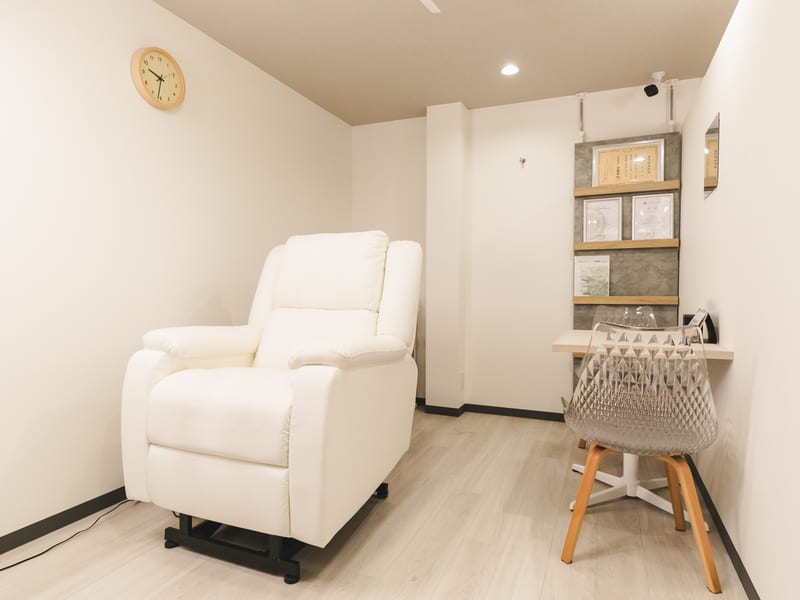 まゆ毛サロン Mayuka 名古屋覚王山店の店内写真2
