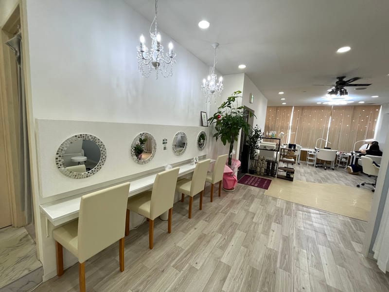 Crea la Luce 熊本市役所前店の店内写真2