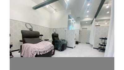 NUEVO 横浜西口店 店内写真 1枚目