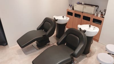 アイブロウ&まつげパーマ専門店 Carelly 千葉ニュータウン中央 店内写真 3枚目