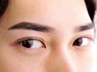 BROWS 新橋店 店内写真 2枚目