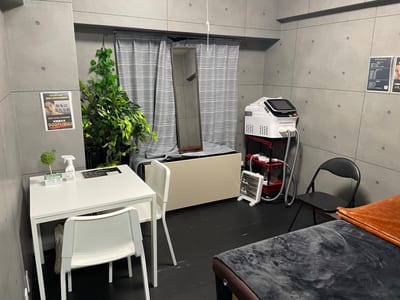 MakeCrush (メイククラッシュ)五反田 店内写真 1枚目
