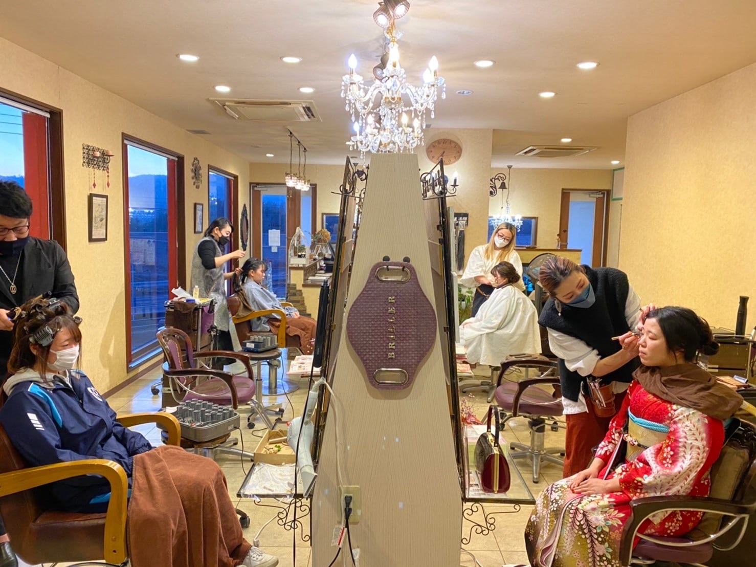 Artis Salon BRILLER（那須烏山）のメンズ眉毛サロン店内写真 1枚目