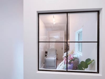 private salon ELLA 店内写真 2枚目