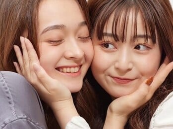 眉毛とまつげパーマの専門店 ロレインブロウ 青森店の店内写真2