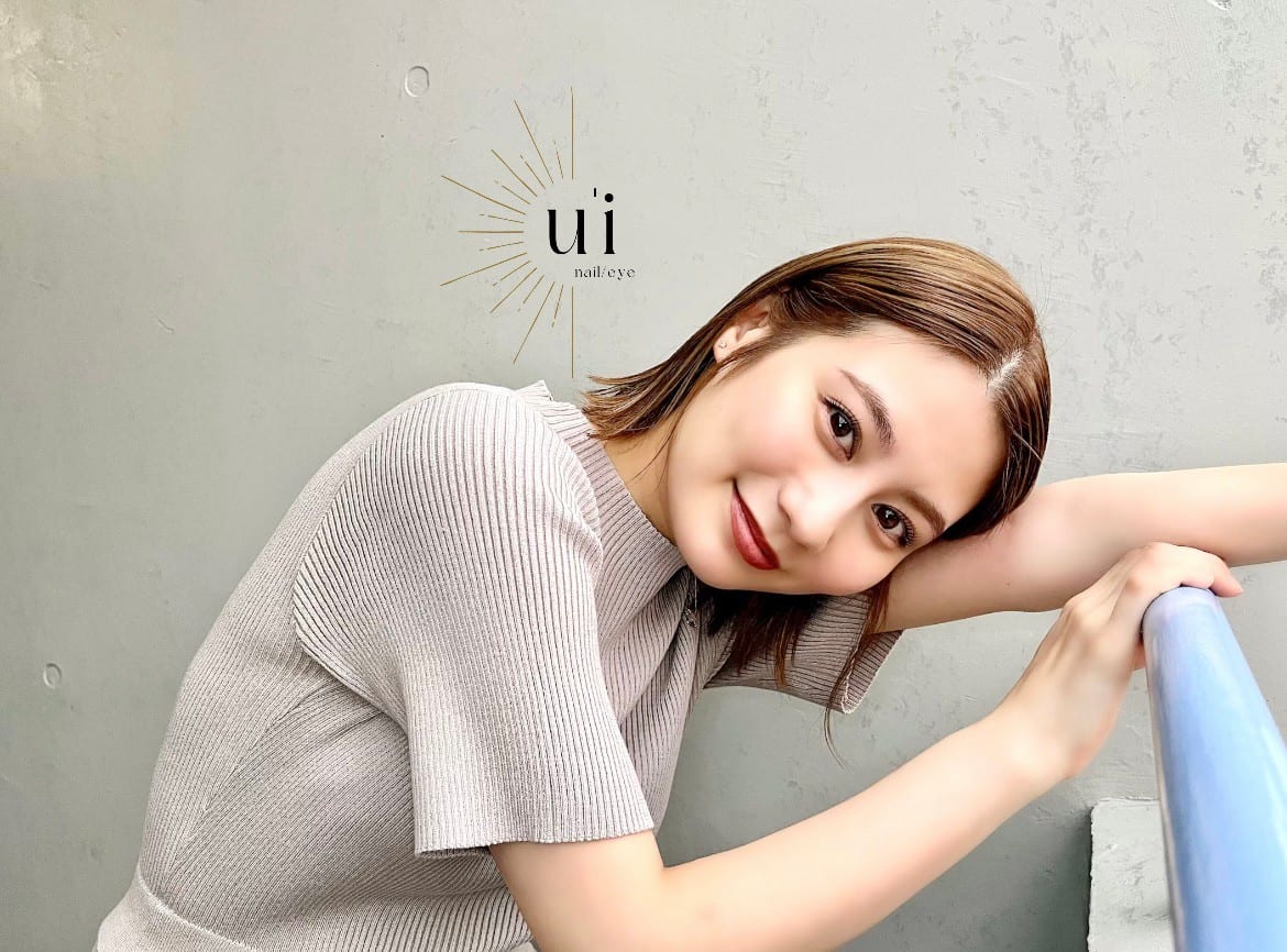 u'i nail/eyeネイル(福岡)のメンズ眉毛サロン店内写真 1枚目