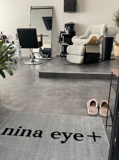 nina eye＋ 店内写真 3枚目
