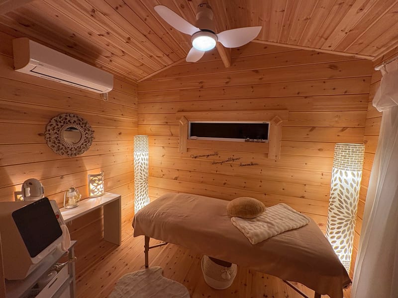 private salon Moonbow（市原）のメンズ眉毛サロン