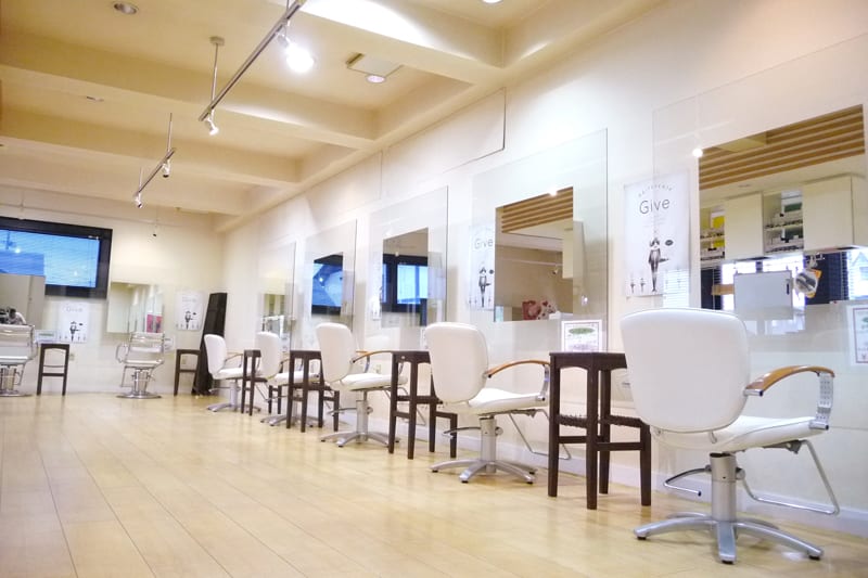 give nail&eyelash(北上)のメンズ眉毛サロン
