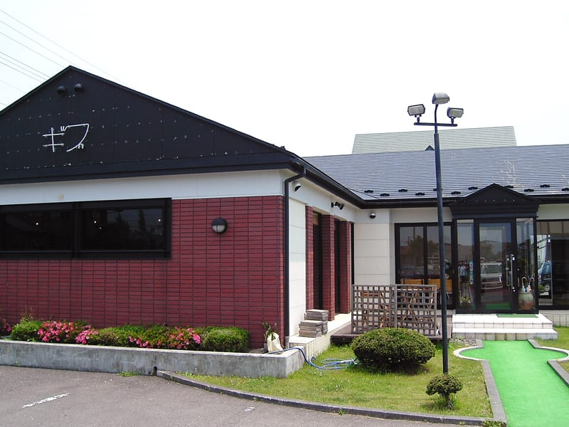 give nail&eyelashの店内写真2