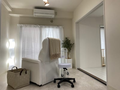 WHITE EYE 立川 店内写真 1枚目