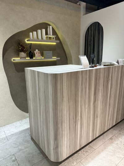 メンズ眉毛＆脱毛専門サロン エイト 店内写真 4枚目
