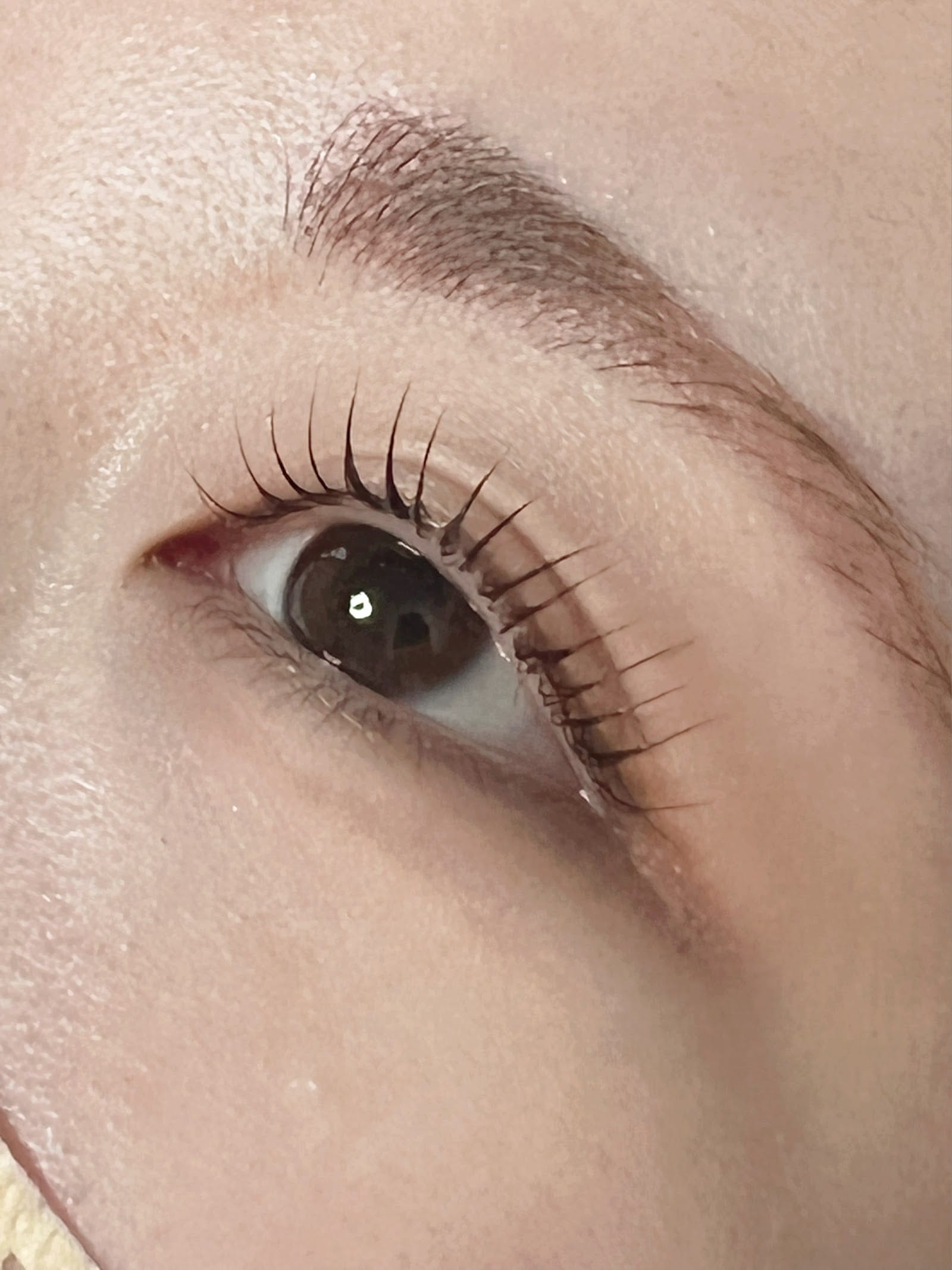 nail & eyelash Salon1（藤が丘）のメンズ眉毛サロン店内写真 1枚目