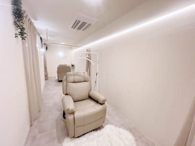 Oui高崎 まつ毛と眉の専門店 店内写真 4枚目