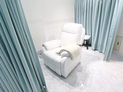 まつ毛パーマ＆眉毛サロン SSIN STUDIO千葉店 店内写真 4枚目