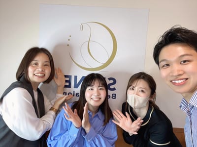 まつ毛パーマ&眉毛専門店 SHINE 店内写真 2枚目