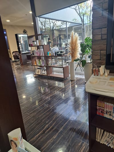 poja eyelash＆brow 店内写真 1枚目