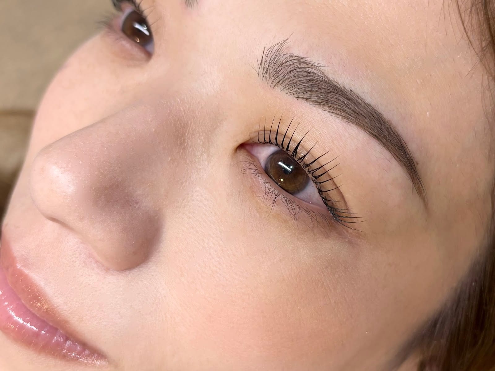 eye design BLINK（深谷）のメンズ眉毛サロン店内写真 1枚目
