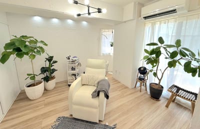 BEME眉毛・まつげパーマ専門店 中央林間 店内写真 1枚目