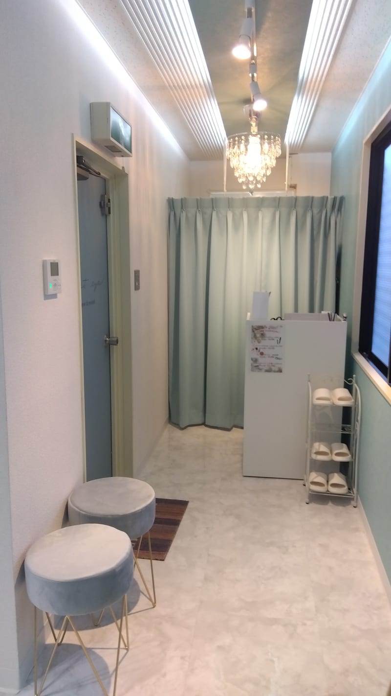 まつ毛パーマ&眉毛サロン SSIN STUDIO高田馬場店の店内写真2
