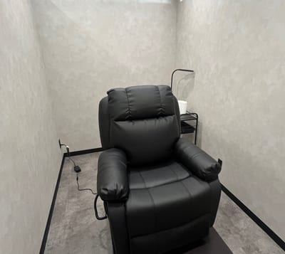 眉毛とまつげパーマの専門店 ロレインブロウ ひたちなか店 店内写真 4枚目