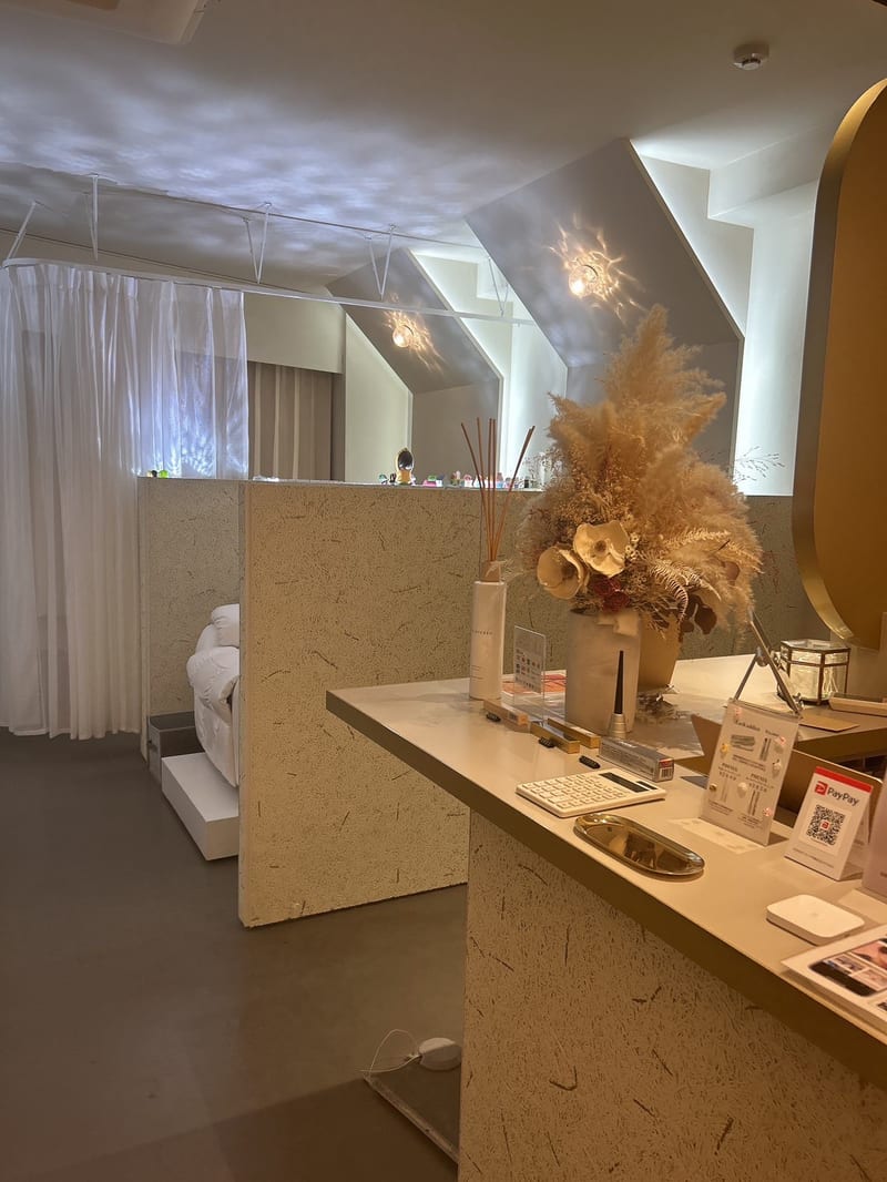 ams by AI TOKYO 渋谷店(渋谷)のメンズ眉毛サロン
