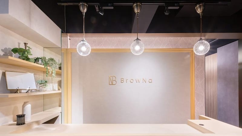 BrowNaの店内写真2